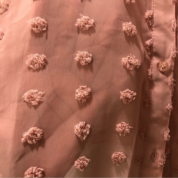 Asos Women’s Textured Pink Button Down Top - Picture 7 of 9